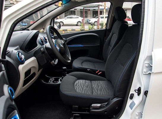 Mini EV voitures de Changan Benben 2019 210-301km standard officiels 5 portes 5 sièges