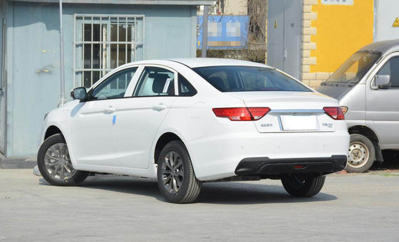 Voiture électrique compacte 421KM de Dihao Geely 4 portes 5 sièges chargeant rapidement