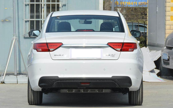 Voiture électrique compacte 421KM de Dihao Geely 4 portes 5 sièges chargeant rapidement