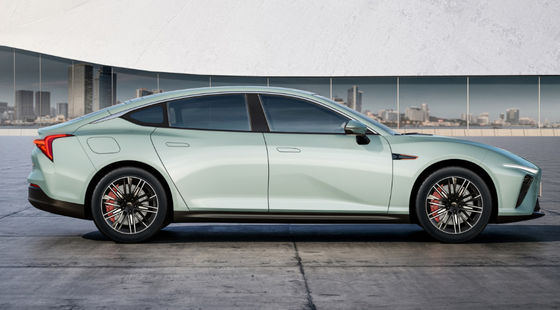 Mi grand véhicule électrique de 650-715KM Nezha Automobile Nezha S
