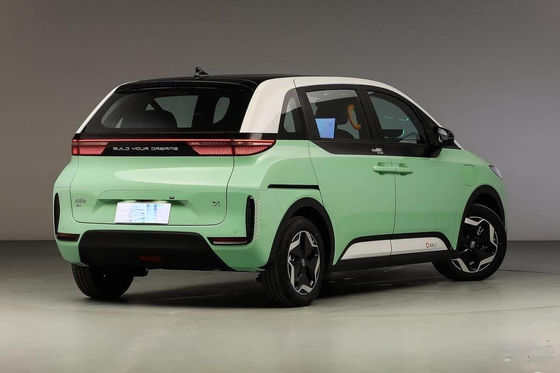 5 portes 5 pose la norme 2022 officielle de Byd D1 Ev 418KM de voiture électrique de MPV