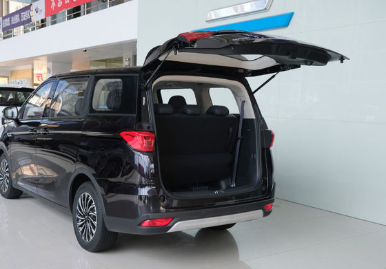 Portes d'Auchan Kochan MPV 5 de voiture électrique de 400KM Changan 7 sièges