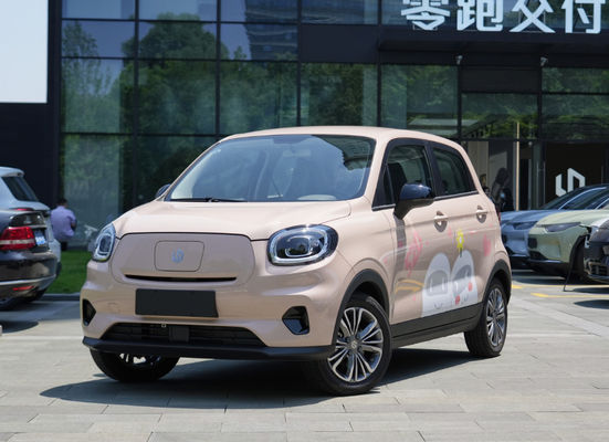 5 portes 4 sièges sautent la charge 0.6H rapide du moteur T03 Mini Car 403KM