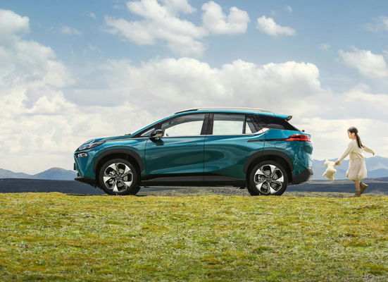 V plus la voiture électrique 500-600KM d'AION haute performance Suv de 405 kilowatts