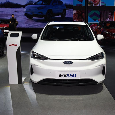 Véhicule électrique automatique de 350-402KM JAC Electric Car Single Motor JAC Iev A50