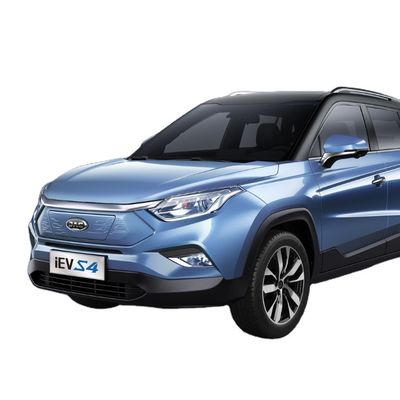 IEVS4 JAC Electric Car 402-470KM long champ d'exercice de 5 sièges des portes 5
