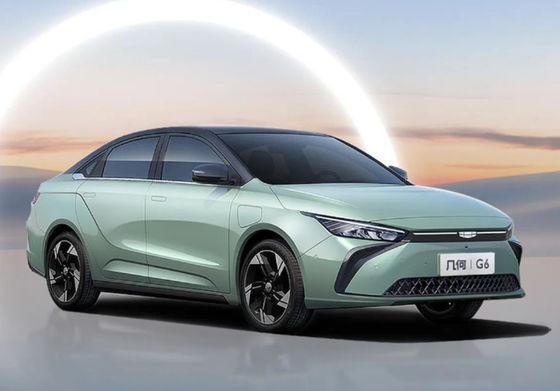 Portes électriques pures automatiques de la géométrie G6 de 480-620KM Geely 5 5 sièges