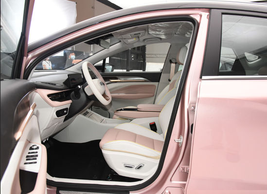 Charge 0.5h rapide électrique de Geely Ev Suv 400-550KM de voiture de la géométrie M6 Geely