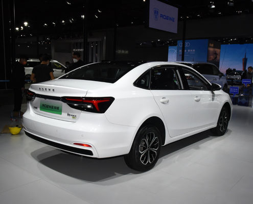 0.5H voiture électrique Roewe I6 max EV 502-605KM de moteur rapide de la charge SAIC