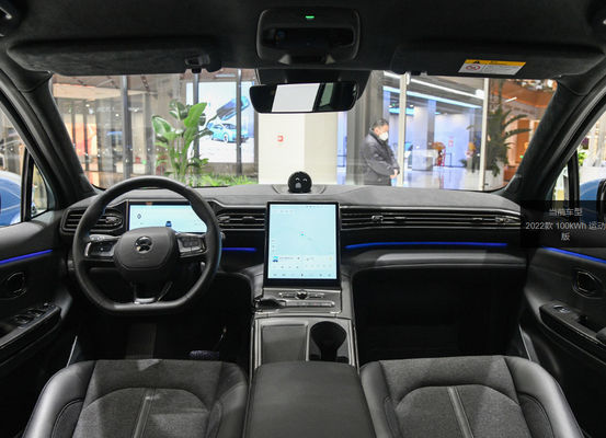 Voitures électriques de NIO EC6 Suv de taille moyenne 465-615KM avec 5 portes 5 sièges