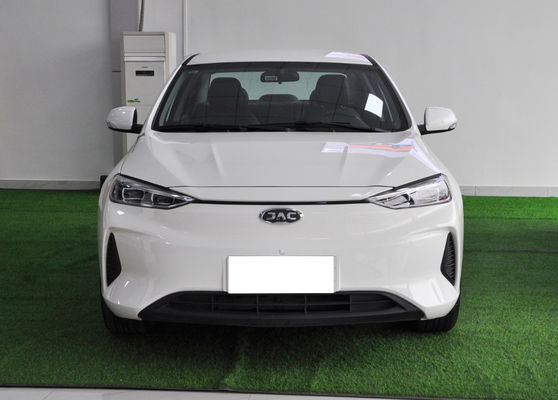 Véhicule électrique automatique 350-402KM de JAC IEVA50 Jianghuai 2020-2021 4 portes 5 sièges