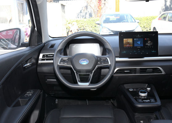 Norme officielle 401KM de voiture électrique de berline d'E3 Byd 4 portes 5 sièges